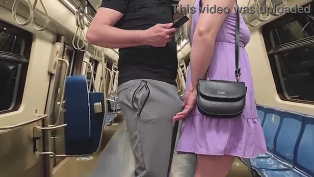Bengali Slut Gets Fingered in Crowded Train and Loves It