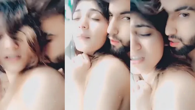 Horny Desi Girl Gets Pounded in Standing Doggy Style MMS