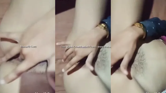 Watch Desi Beauty Pleasures Herself with Fingers in Sensual Solo Show full viral video leaked