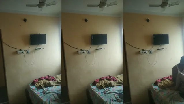 Watch Bangla College Girl Gets Fucked Hard After Class in Leaked MMS full viral video leaked