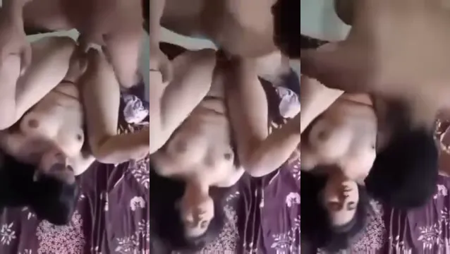 Desi Girl Gives Legs Wide Open Hard Pound Screaming Loud