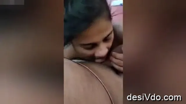 Watch Desi Secretary Girl Gives Mind-Blowing Blowjob in Office full viral video leaked