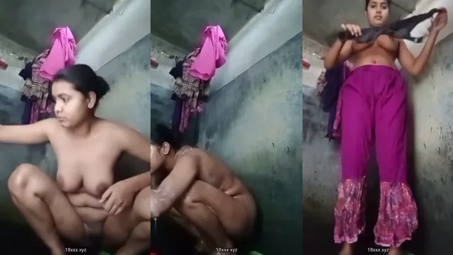 Watch Village Beauty Nude Bathing in River Water with Curvy Body full viral video leaked
