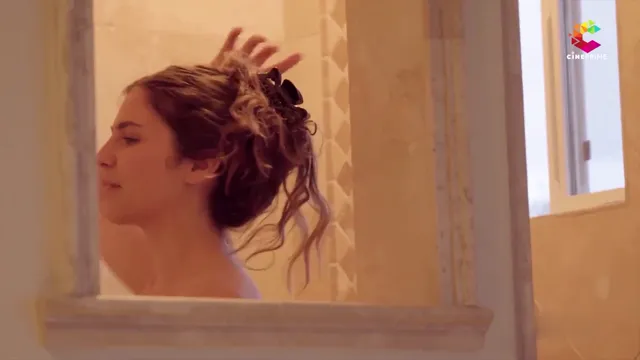 Desi Couple Fucks Wildly in Luxury Hotel Room