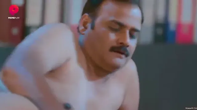 Watch Индийская тётя доминирует в диком дебюте веб-сериала MILF full viral video leaked