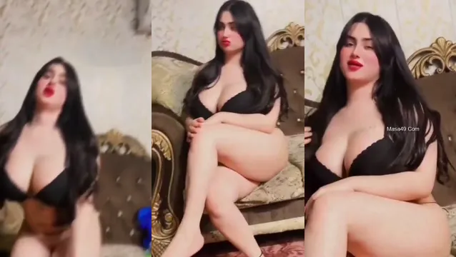 Watch Sexy Paki Girl Expose Her Pussy in Hotel Room Viral Leak 2026