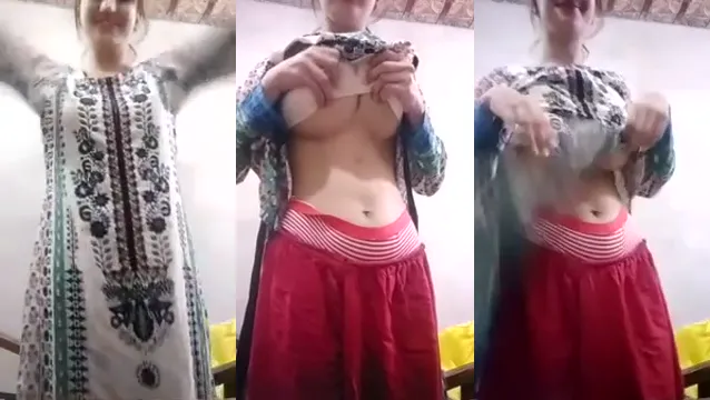 Watch Pakistani Girl Shaking Her Big Round Boobs Wildly for Desi BF full viral video leaked