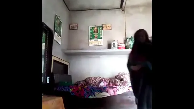 Watch Maestra y Estudiante en una Frenesí Sexual en el Aula full viral video leaked