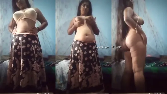 Watch Bangladešská Bhabhi Láká v Těsné Červené Oděvu, Provokuje Velké Prsy full viral video leaked