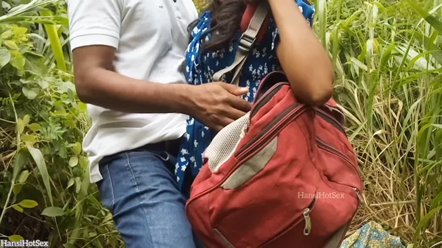 Watch Sri Lankan Teen Couple Fucking Wildly in Public Park full viral video leaked