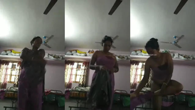 Watch Desi Bhabhi Stripping Nude Body in HD Viral Video full viral video leaked