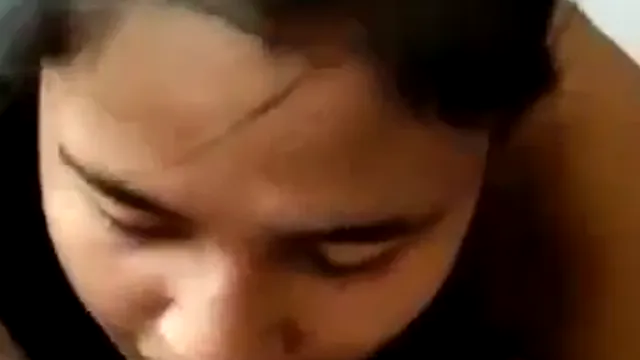 Desi Girlfriend Deepthroats and Swallows Cum in Leaked Viral Blowjob