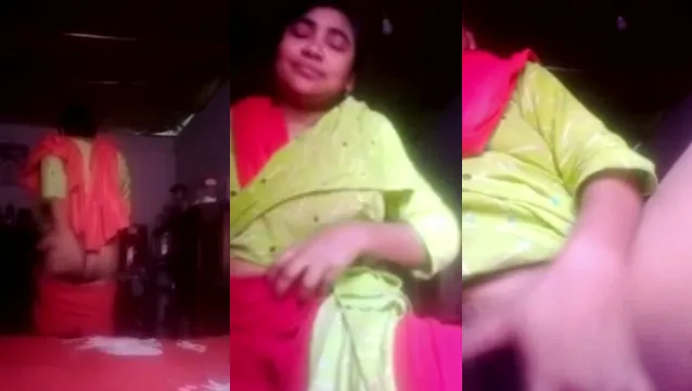 Watch Horká Desi Bhabhi v videohovoru pro divoký sex full viral video leaked