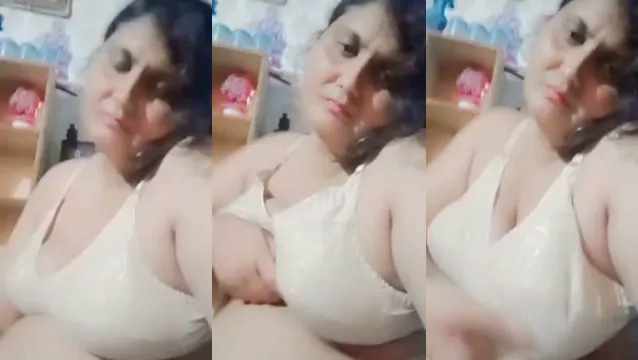 Watch Video Virale 2026 Le Tette Grandi di Paki Bhabhi Svelate full viral video leaked