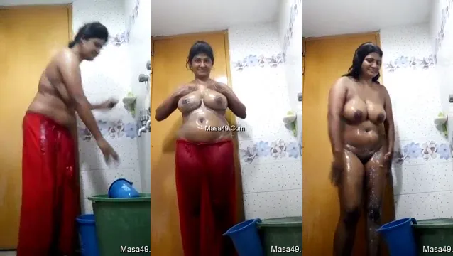 Desi Bhabhi Blottar Sinne Vidatt Varmt Bad - Läckt Del 3