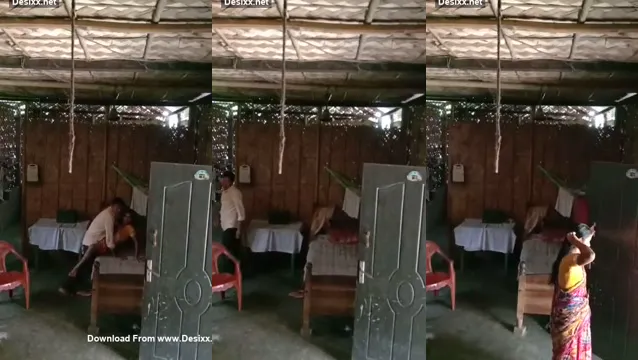 Neighbor Bhabhi's Juicy Boobs Screamed as BF Pounded Her in Bed