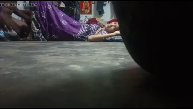 Desi MILF Cheating Caught in Bedroom with Lover on Hidden Cam